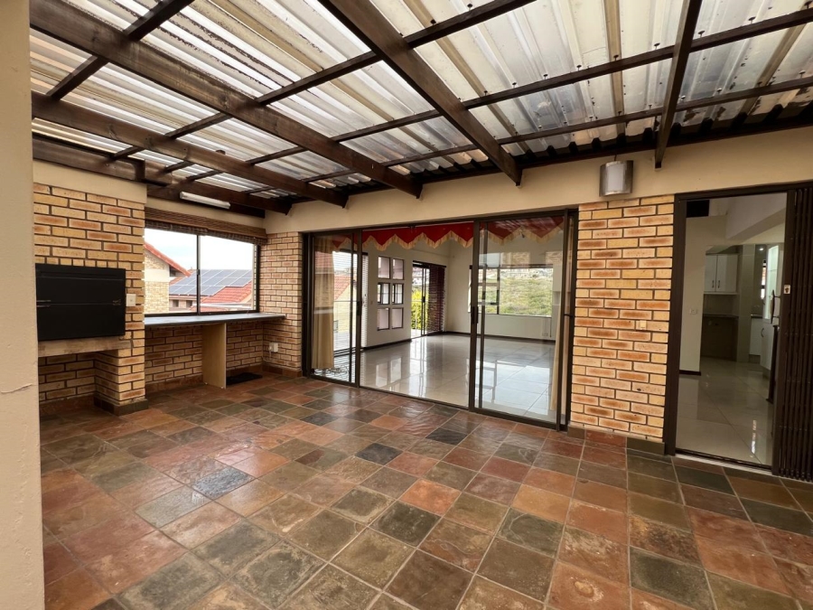 3 Bedroom Property for Sale in Seemeeu Park Western Cape